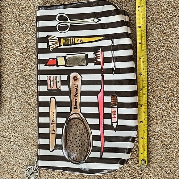 Henri bendel centennial stripe cosmetic bag - Picture 6 of 8
